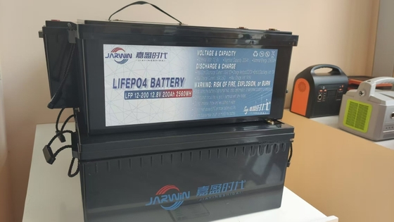 12.8V 200Ah αντικατάσταση μολύβδου με οξύ μπαταρίες λιθίου για κάρτες γκολφ Herewin Ip65